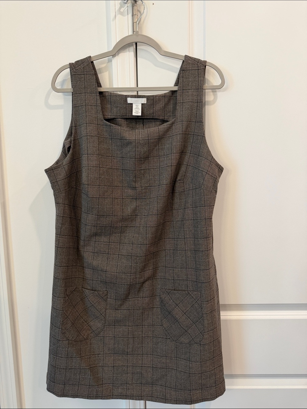 H&M Gray Plaid Sleeveless Mini Dress